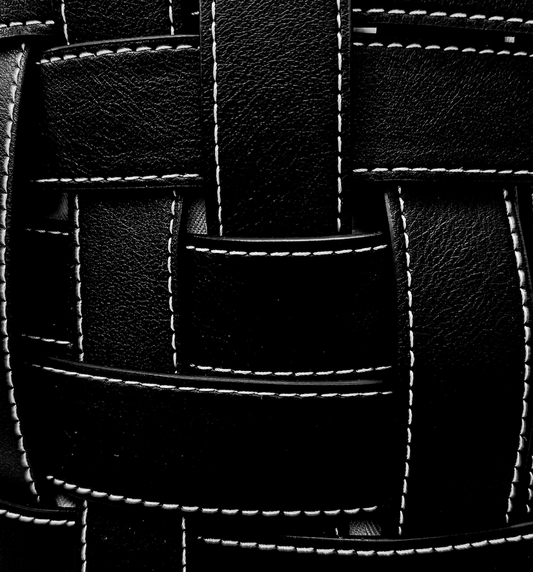 Woven Leather Handbags: Why the Intrecciato Weave Became the Quiet-Luxury Signal of 2026